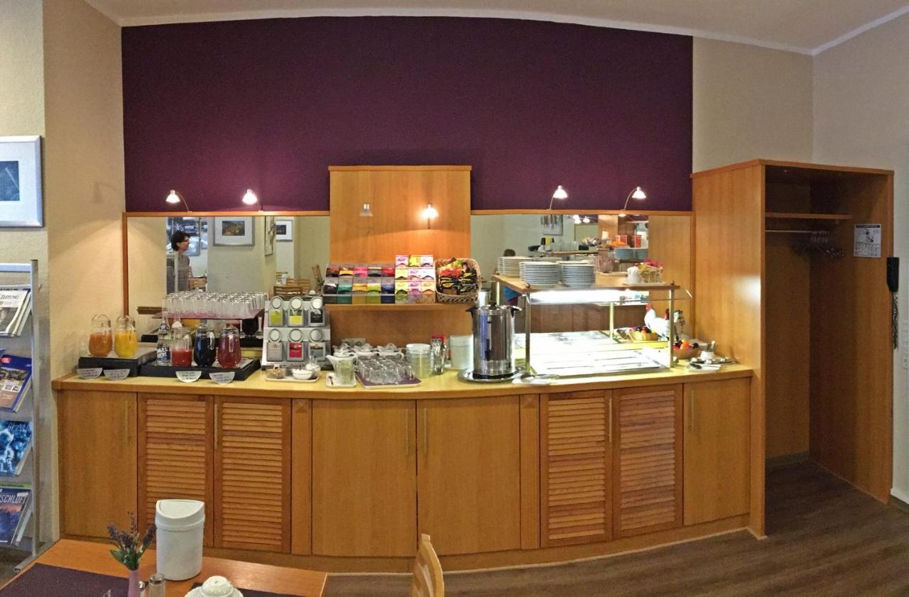 Отель Partner Central-hotel