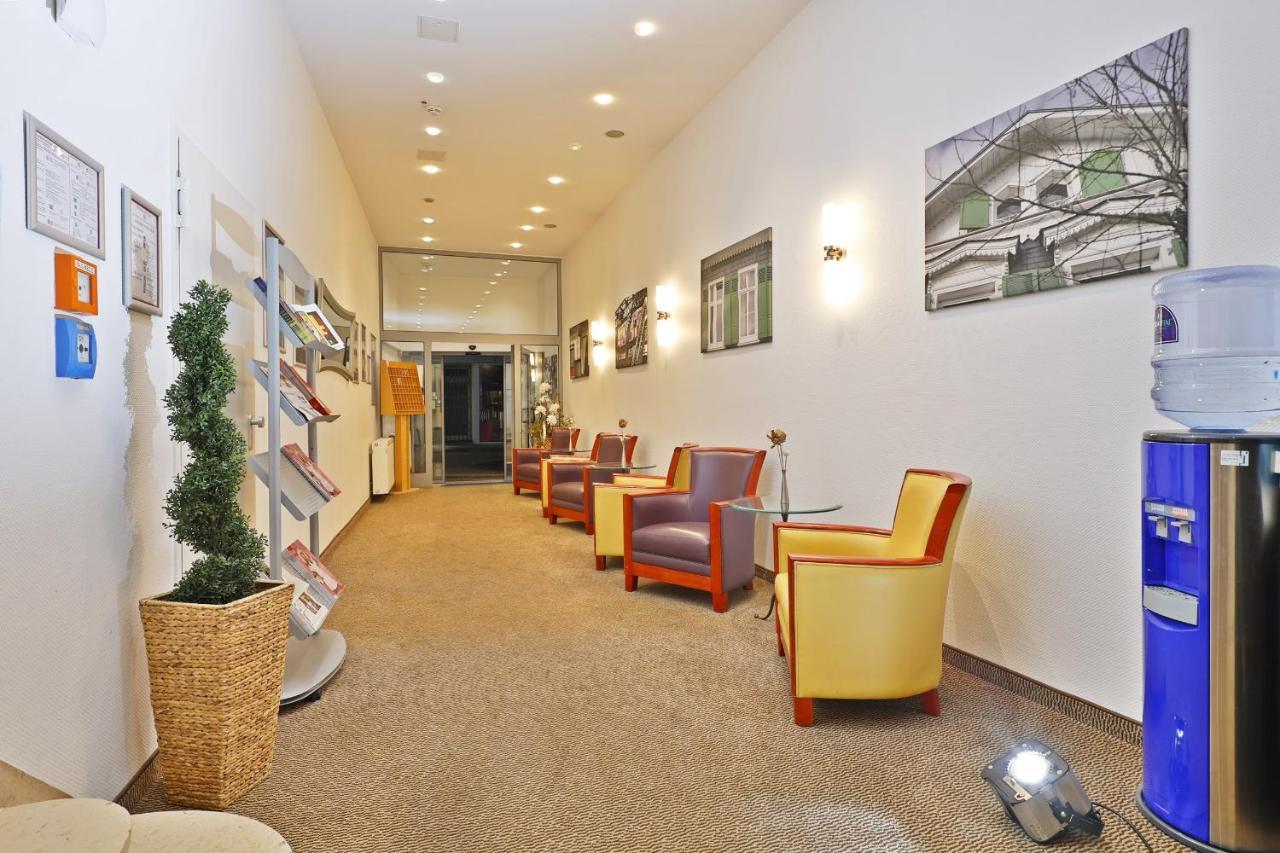 Partner Central-hotel Отель Вупперталь