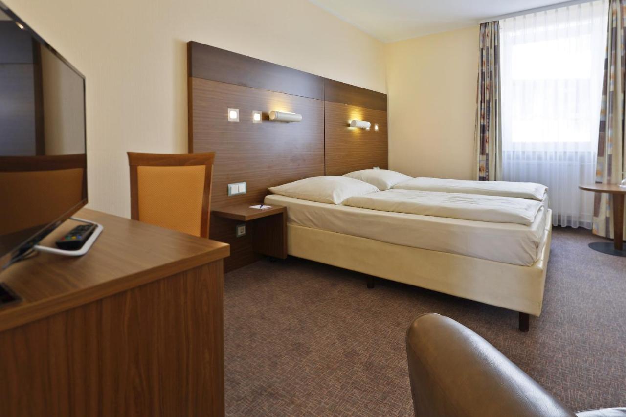 Partner Central-hotel 3*