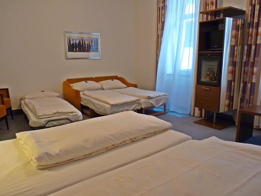 Partner Central-hotel Отель Вупперталь